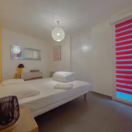 A 100 M Des Plages Rue De Provence 아파트 *