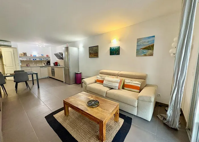 A 100 M Des Plages Rue De Provence Apartment *